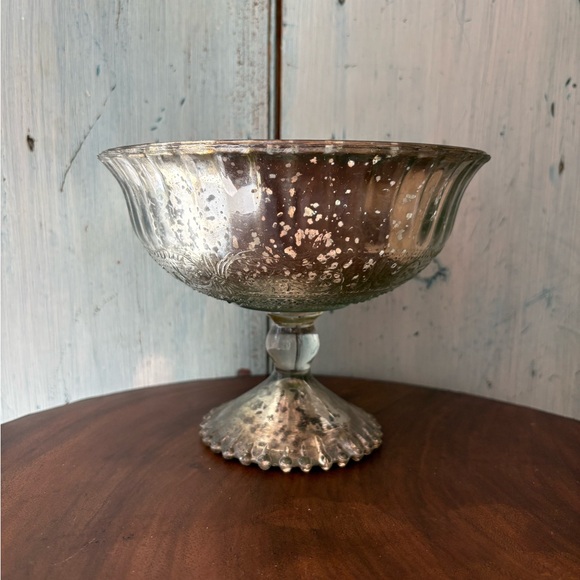 Silver Mercury Glass Pedestal Bowl - Picture 3 of 11